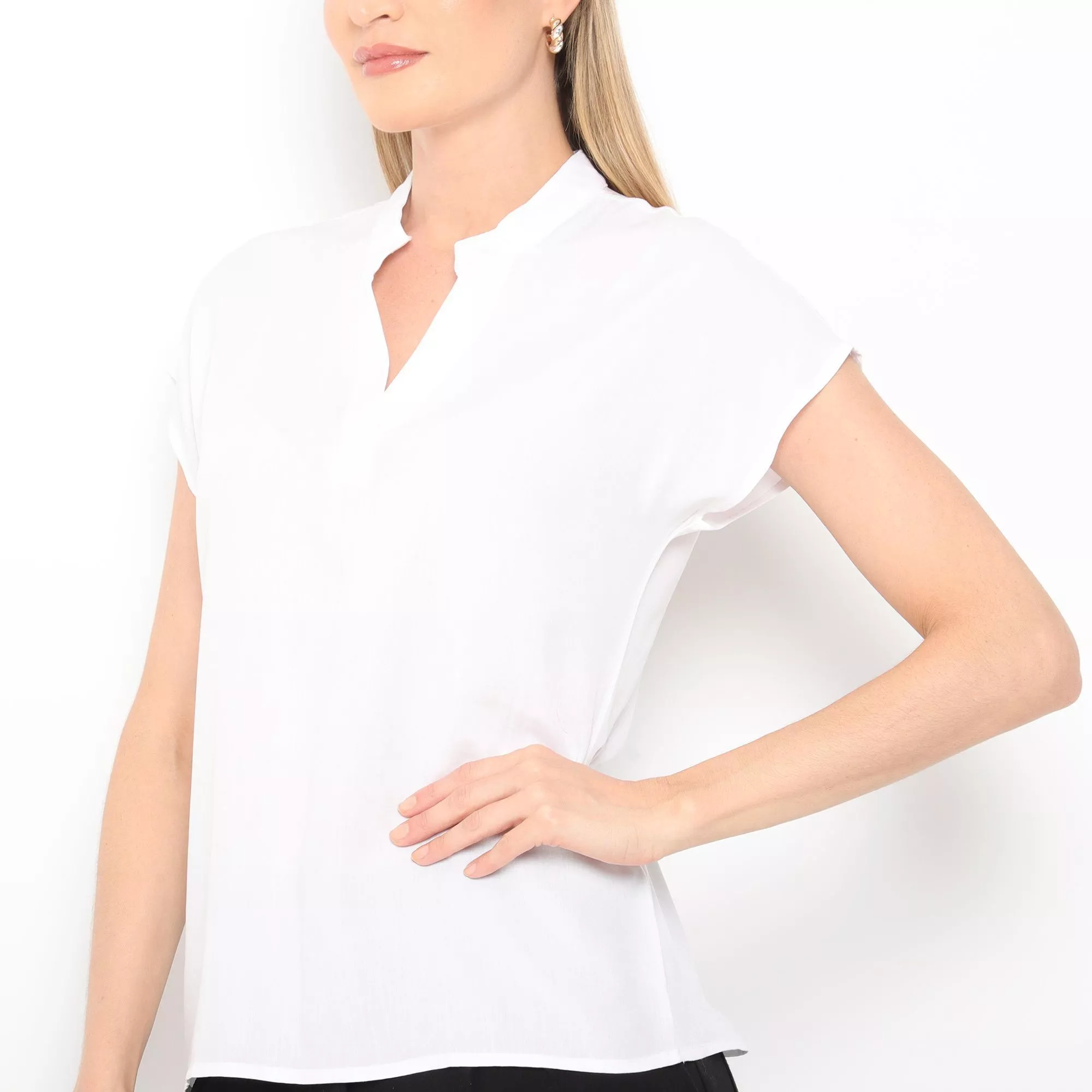 Blusa Feminina de Viscose com Decote em V - Branca -  3458