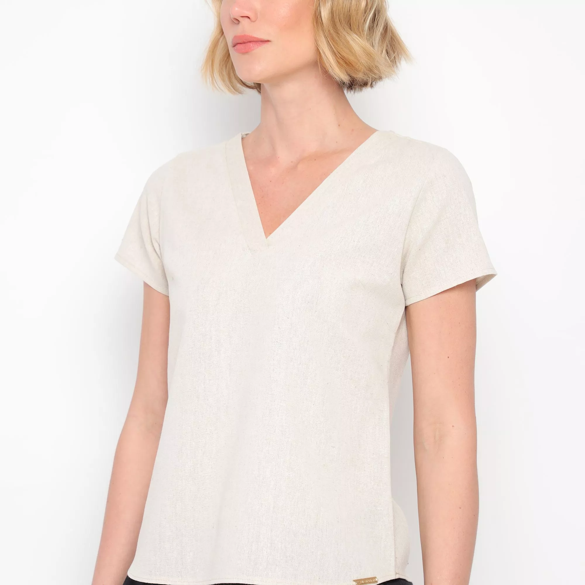 Blusa Feminina de Linho com Decote em V - Off White - 3507